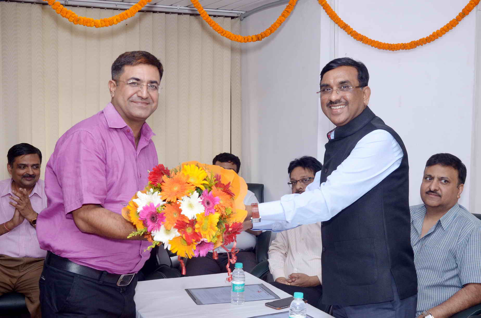 Sh.P.C.Vaish CMD NTCL has welcomed Kavi , sh.Deepak Gupta .